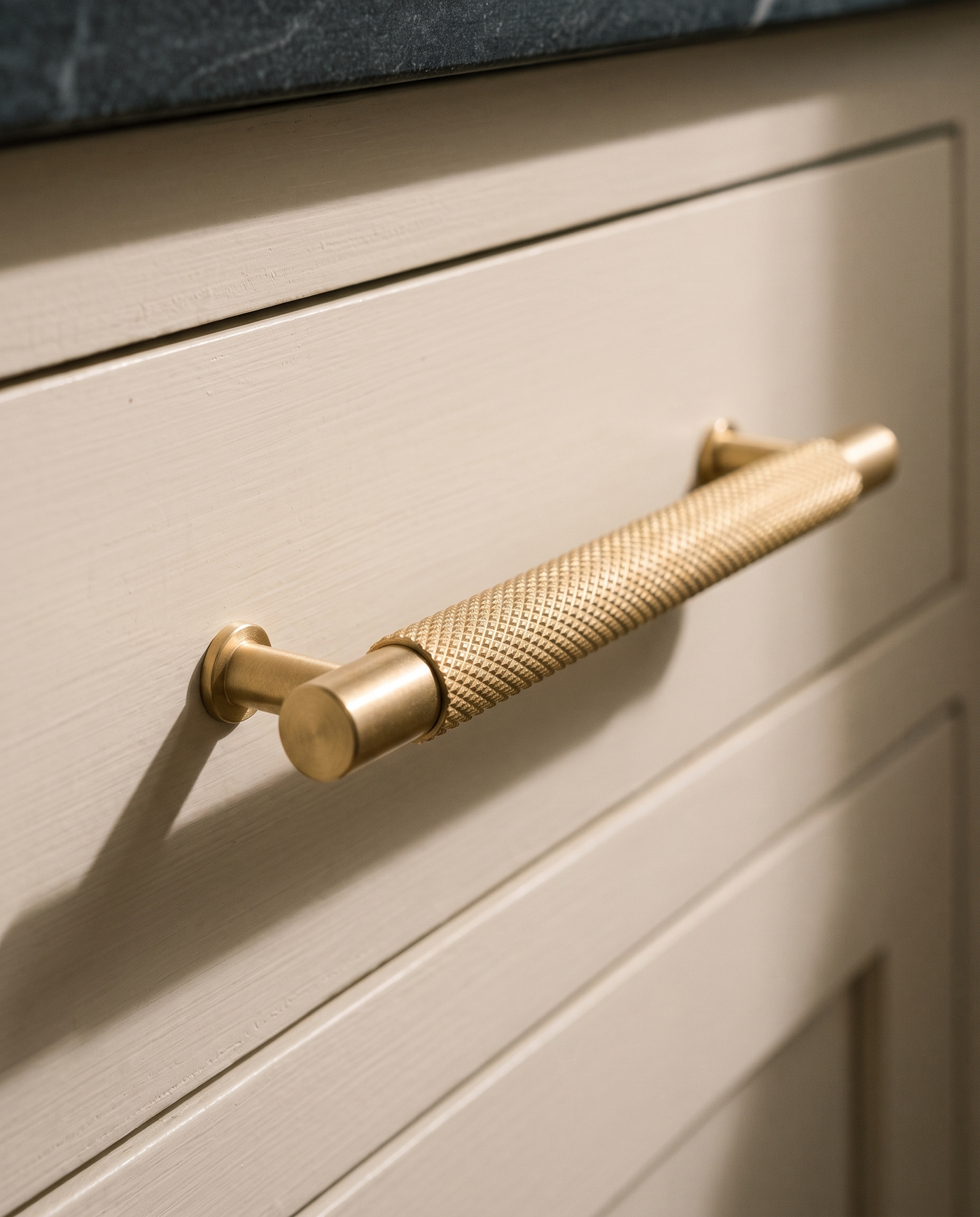 Pavia Cross-Knurled Brass Series