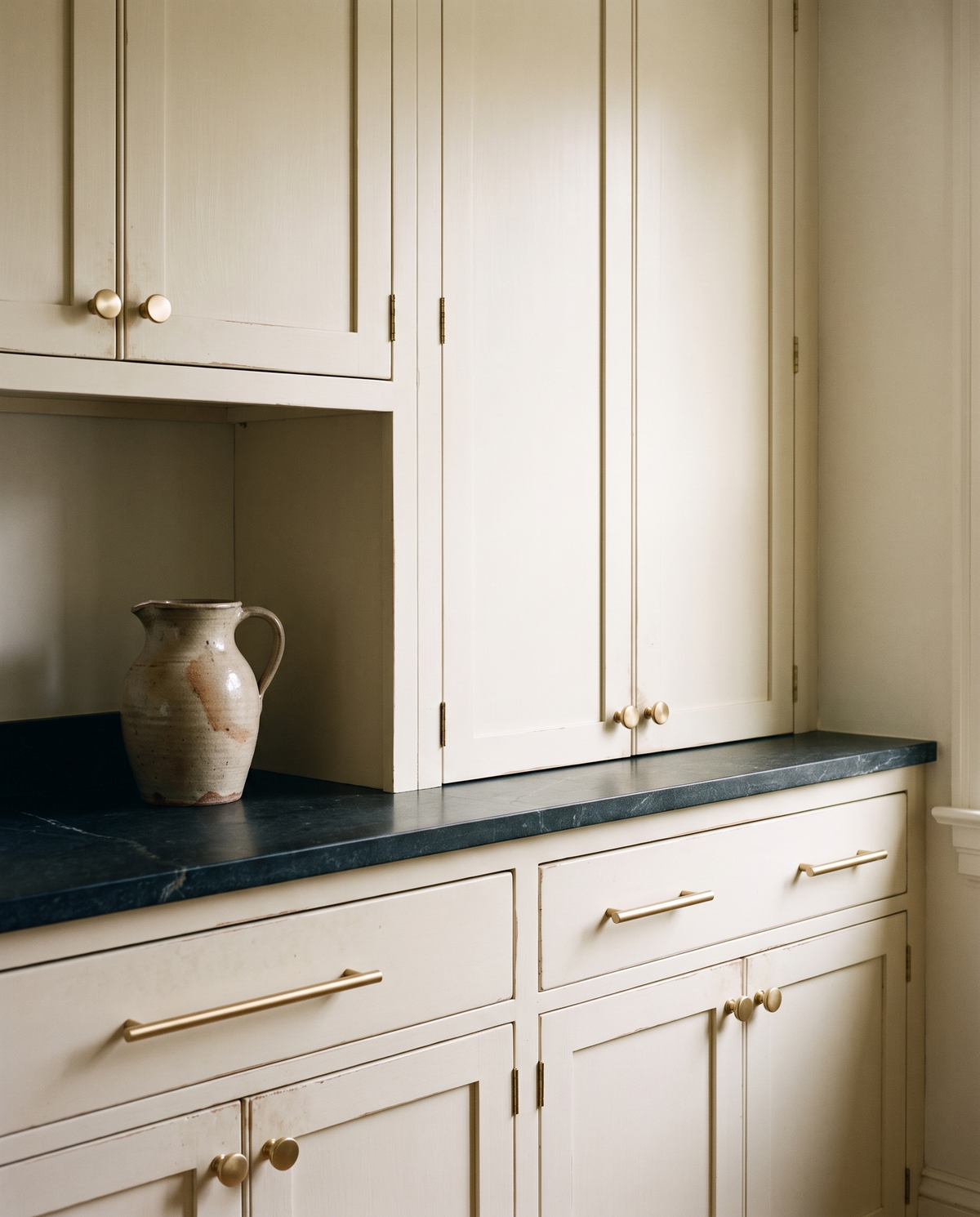 Tondo Round Solid Brass Cabinet Family
