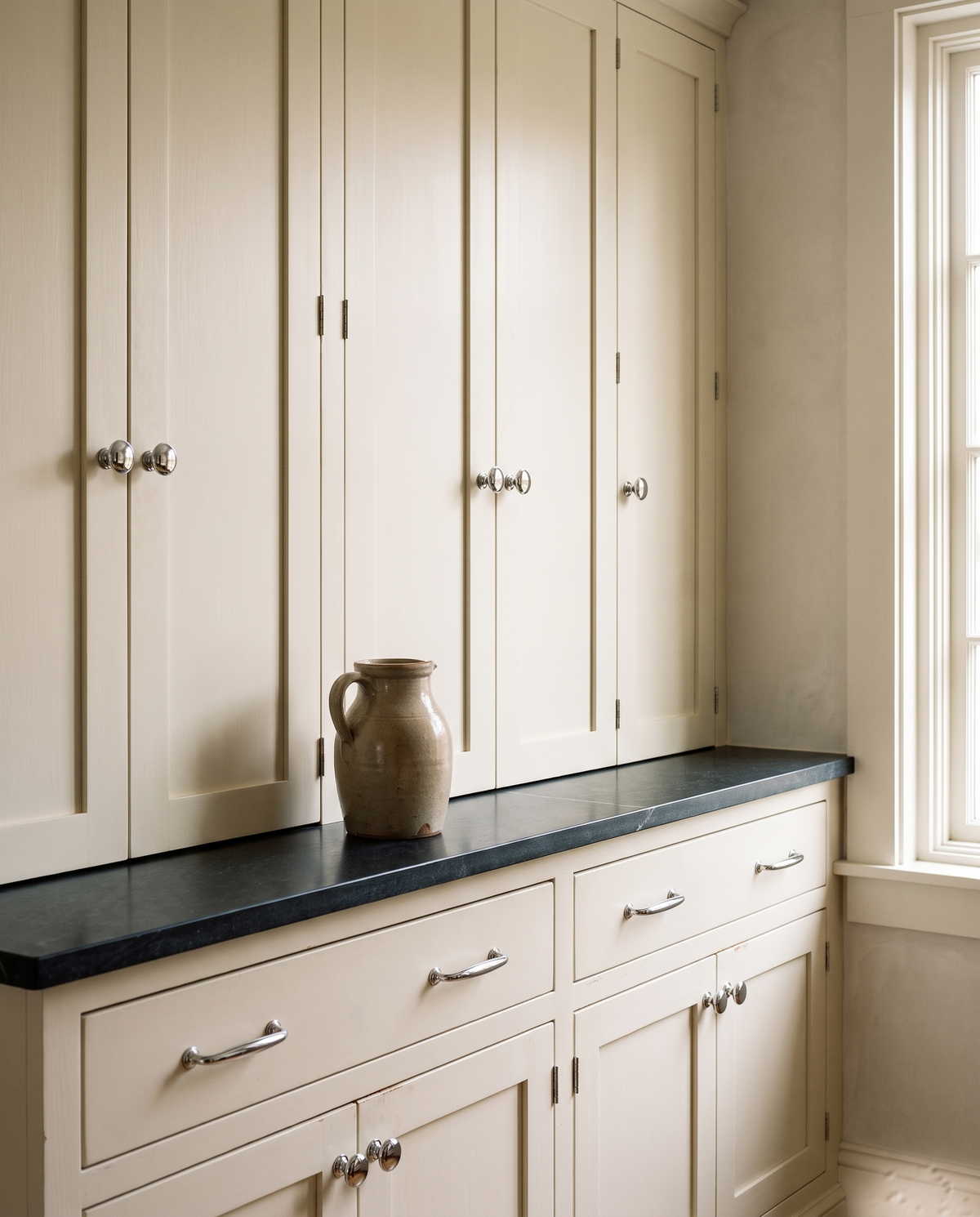 Paloma Polished Knob and Pull