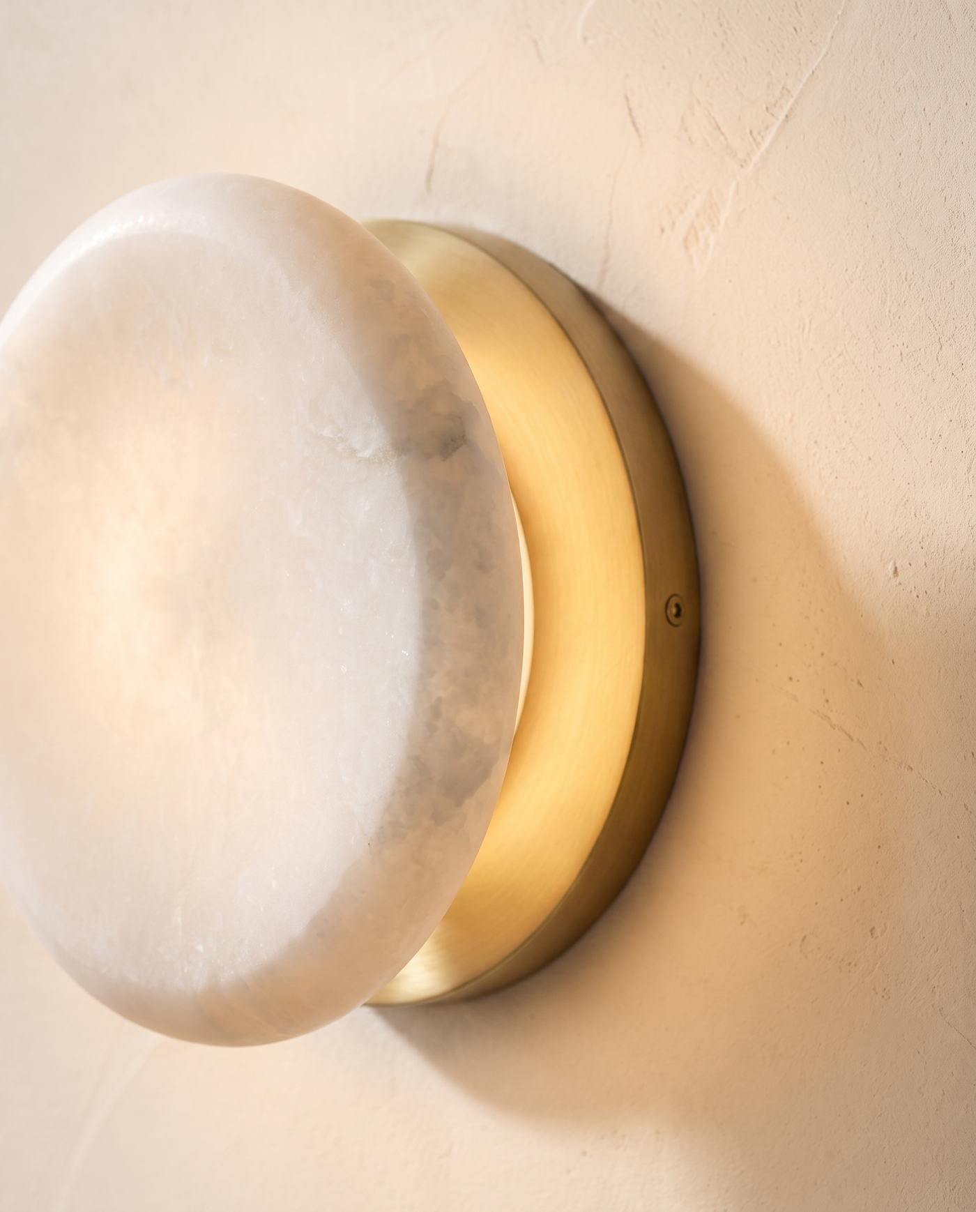 Sasso Alabaster Wall Light