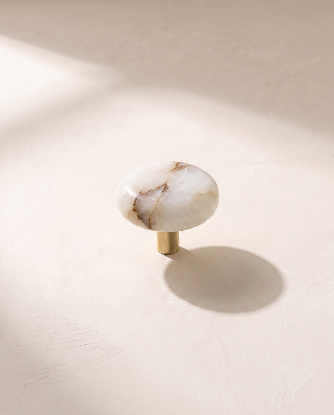 Forma Sculpted Stone Pull