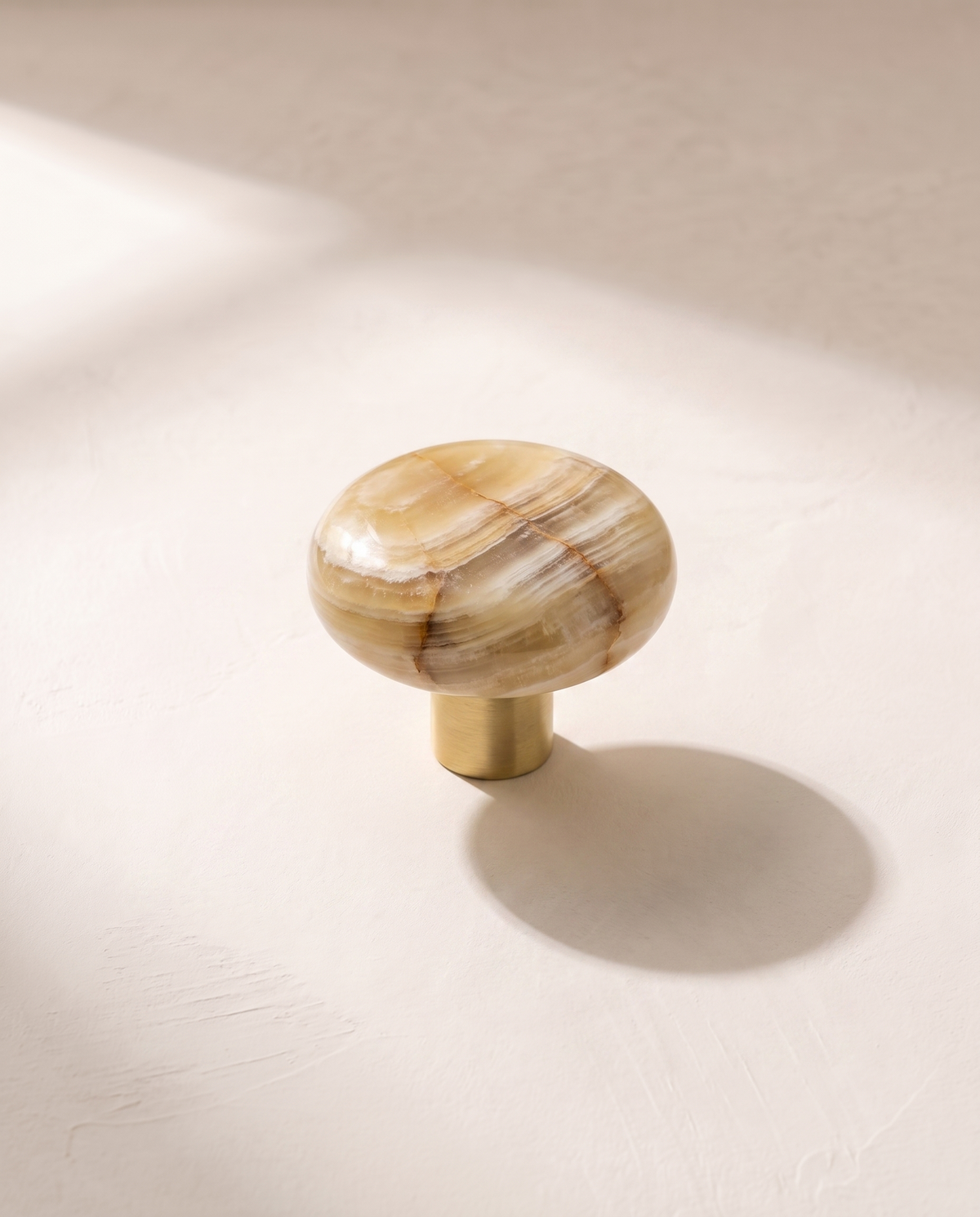 Forma Sculpted Stone Pull