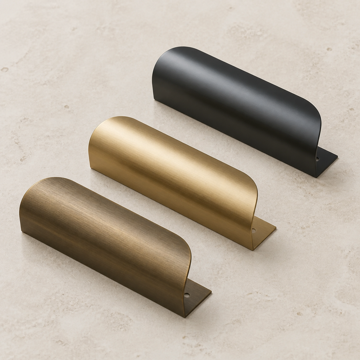 Piega 70 mm Solid Brass Curved Edge Pull