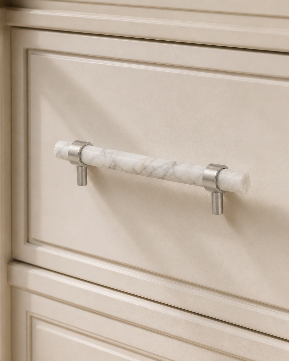 Verde and White Marble Bar Pull