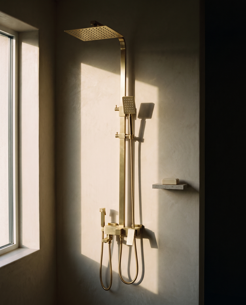 Ruvo Exposed Brass Shower Column