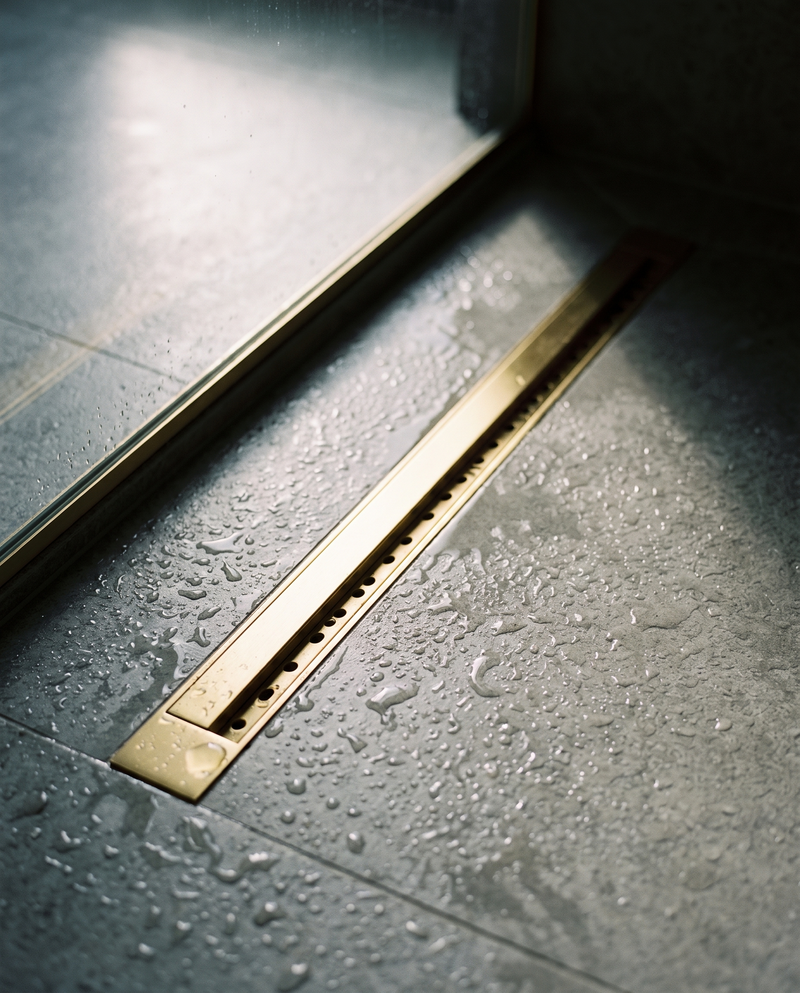 Nivo 690 mm Ultra-Slim Linear Shower Drain