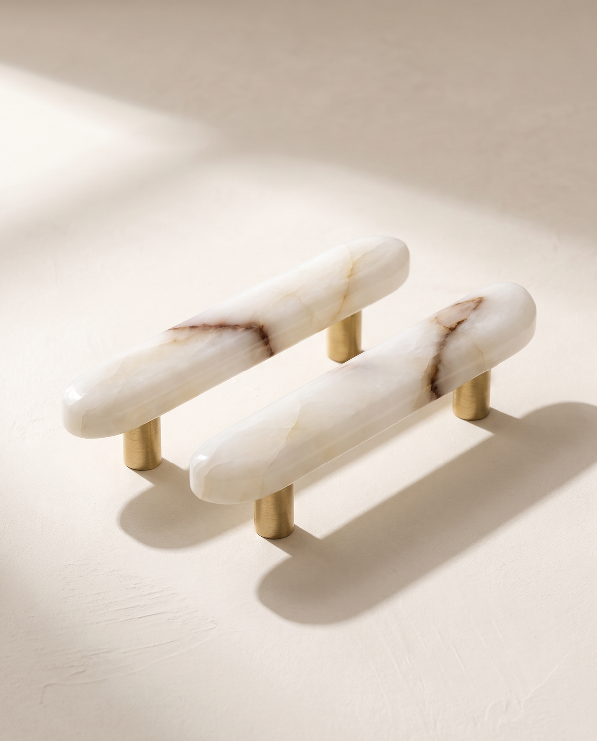 Forma Sculpted Stone Pull