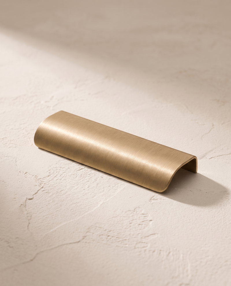 Volta Curved Solid Brass Edge Pull