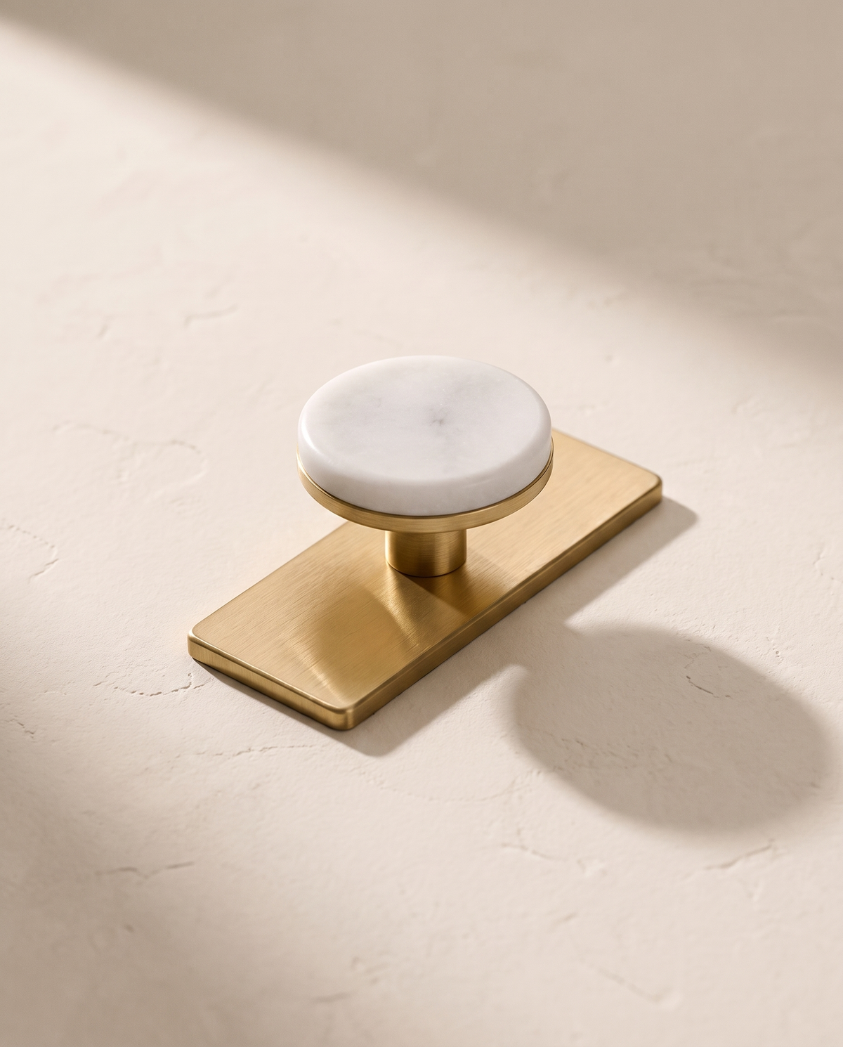 Rotonda Marble Knob with Backplate