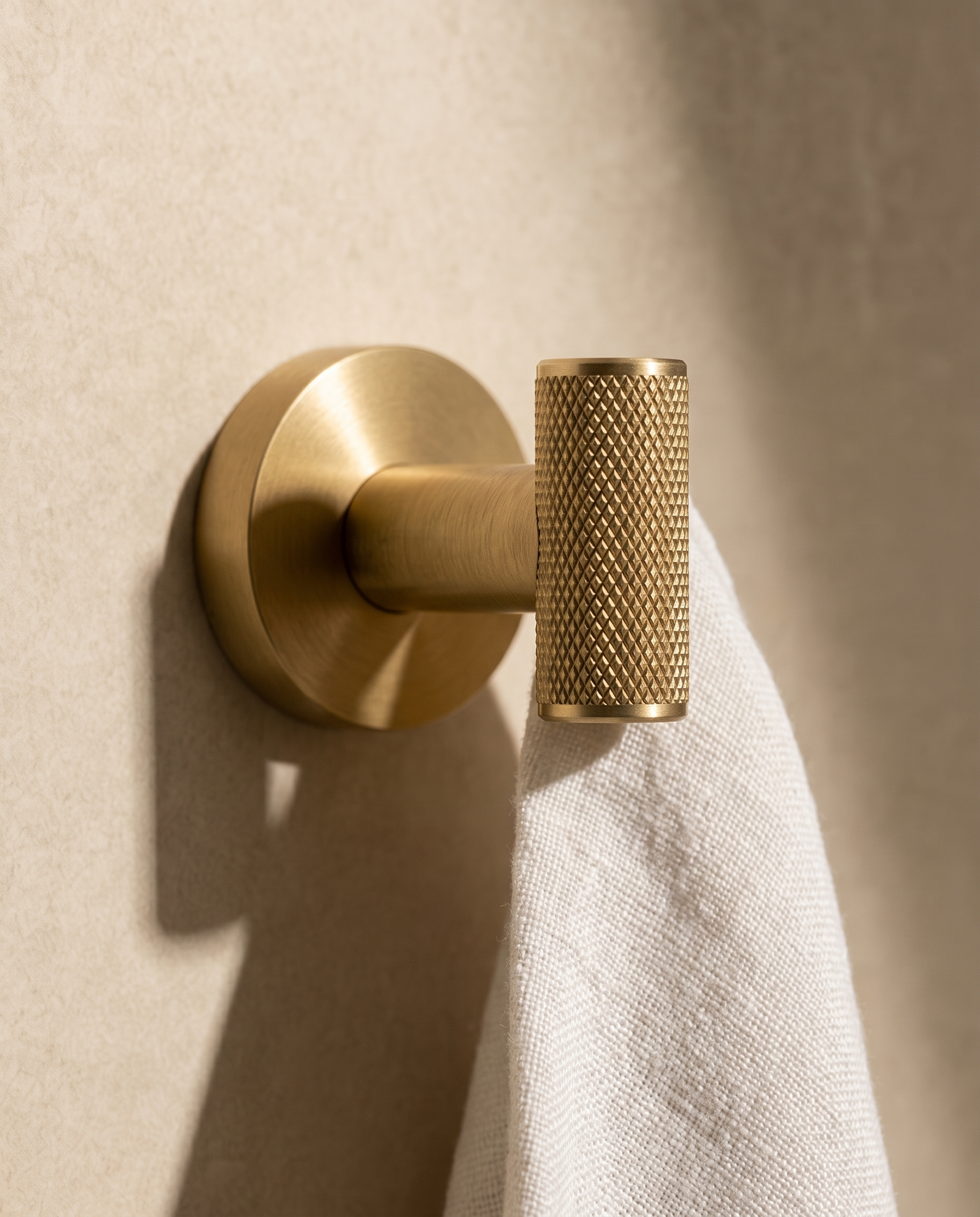 Varen Knurled Brass Wall Hook