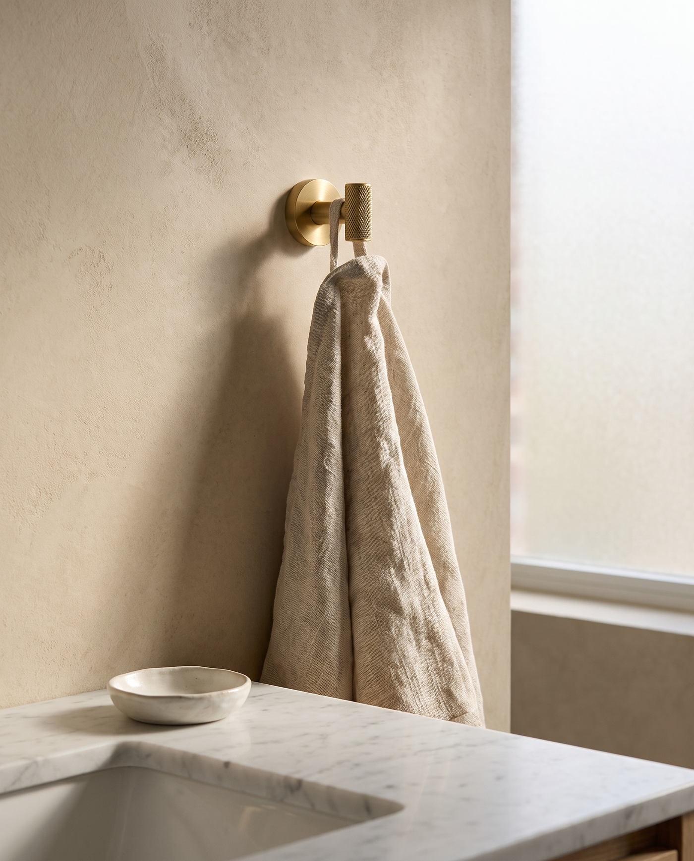 Varen Knurled Brass Wall Hook