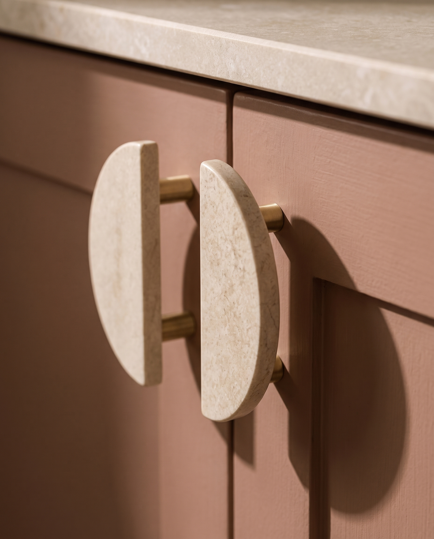 Petra Stone Handle