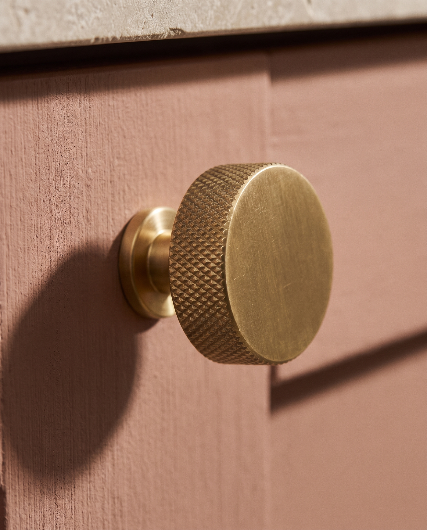 Erona Knurled Disc Cabinet Knob