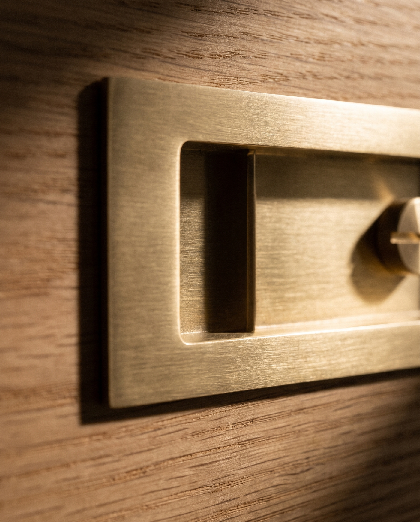Lira Recessed Brass Pocket Door Set