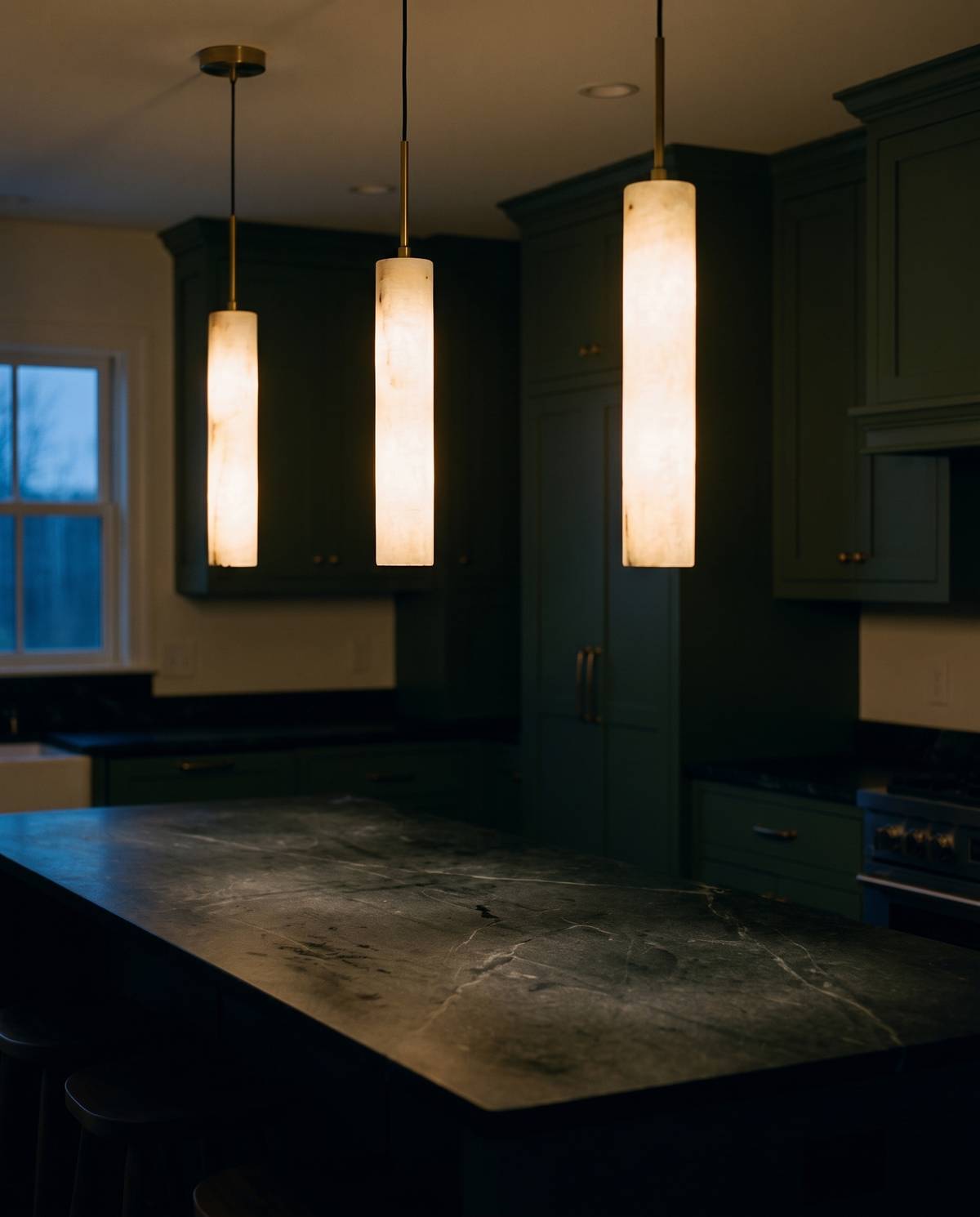 Stelo Alabaster Pendant Light