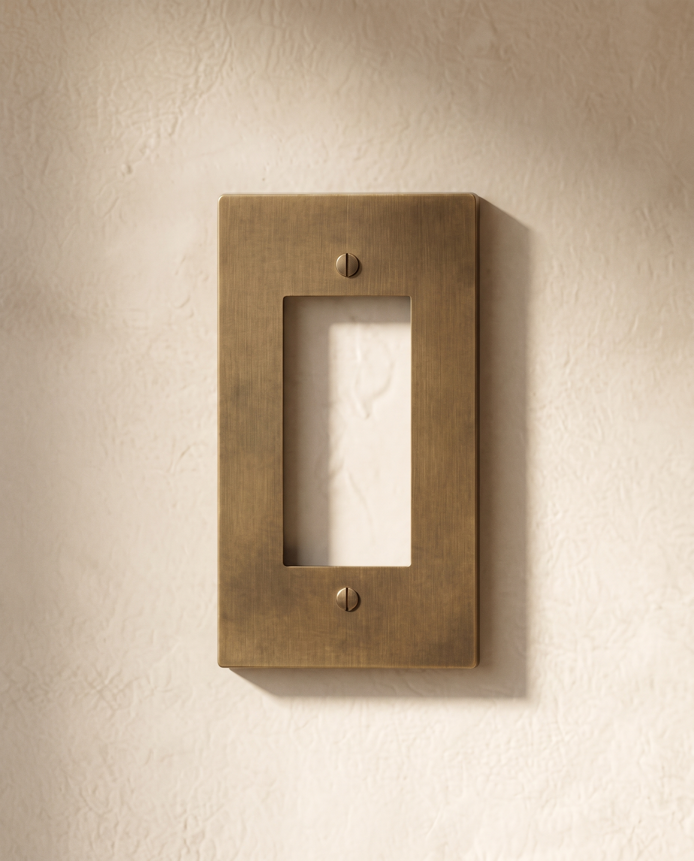 Brio Brass Plate