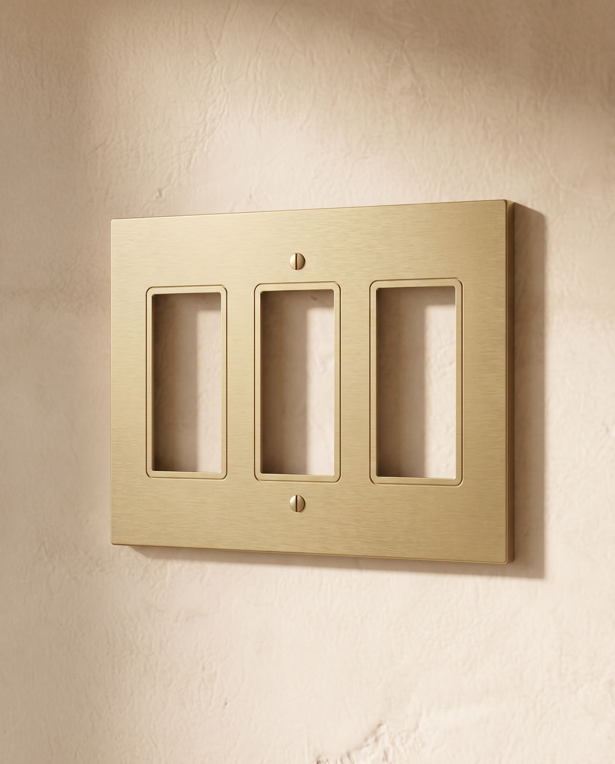 Brio Brass Plate