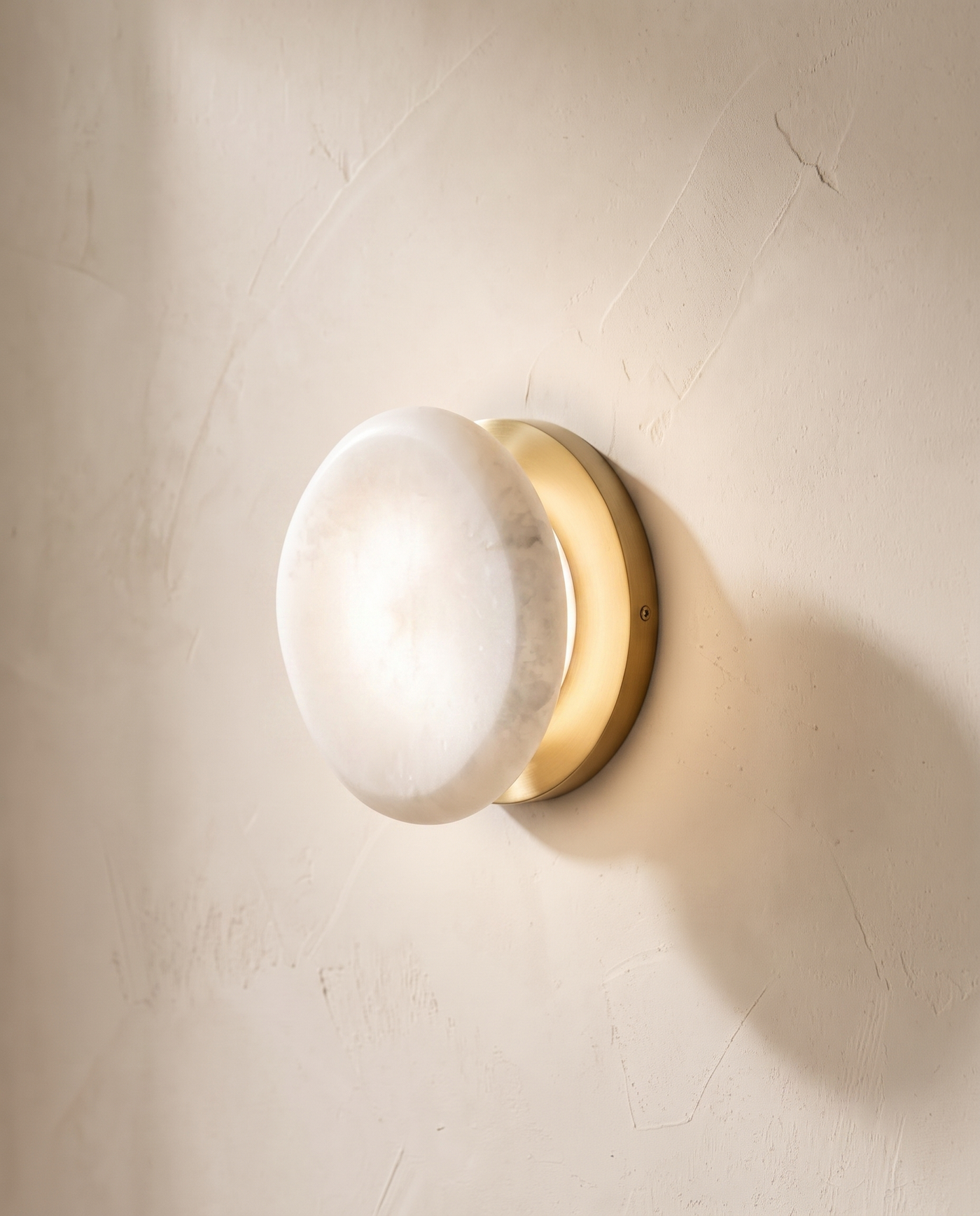 Sasso Alabaster Wall Light