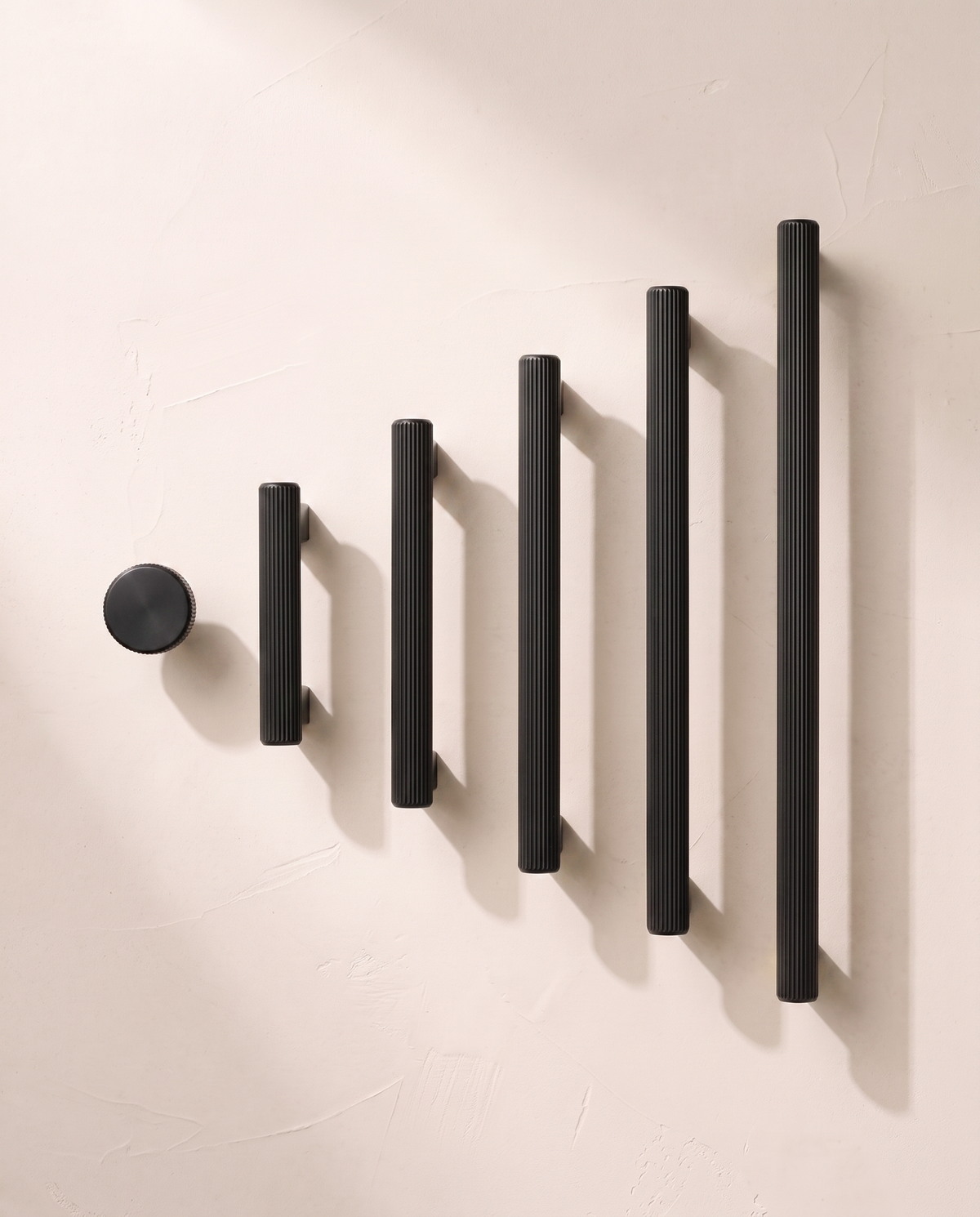 Riga Linear Brass Series