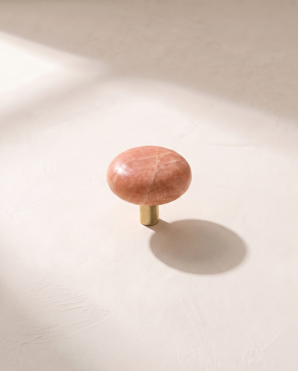 Forma Sculpted Stone Pull