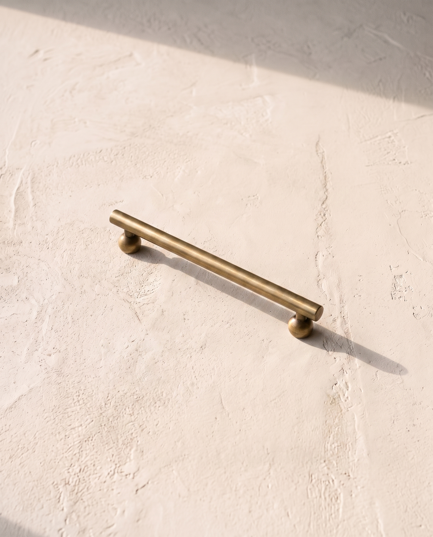 Lunetta Ball-End Solid Brass Cabinet Family
