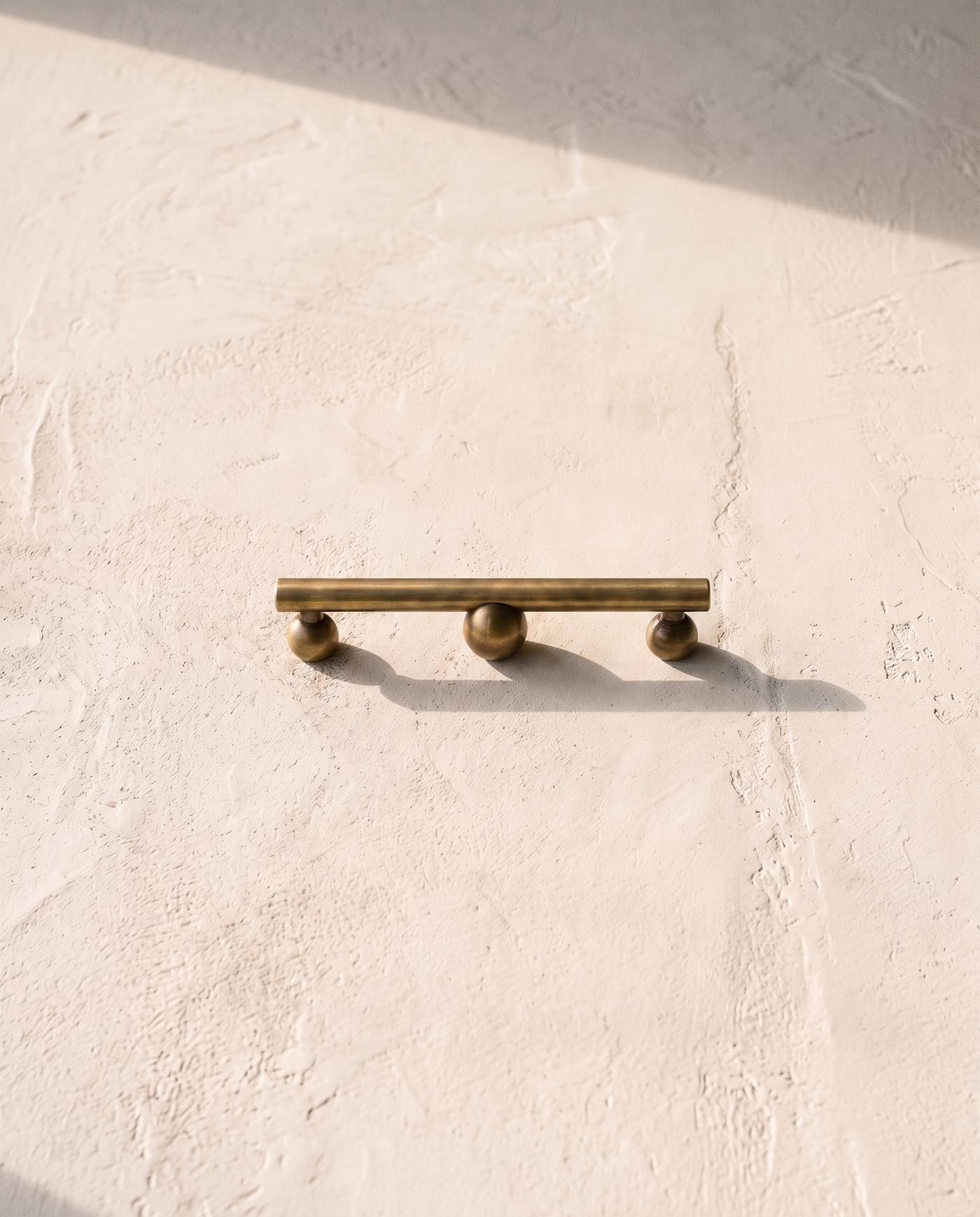 Lunetta Ball-End Solid Brass Cabinet Family