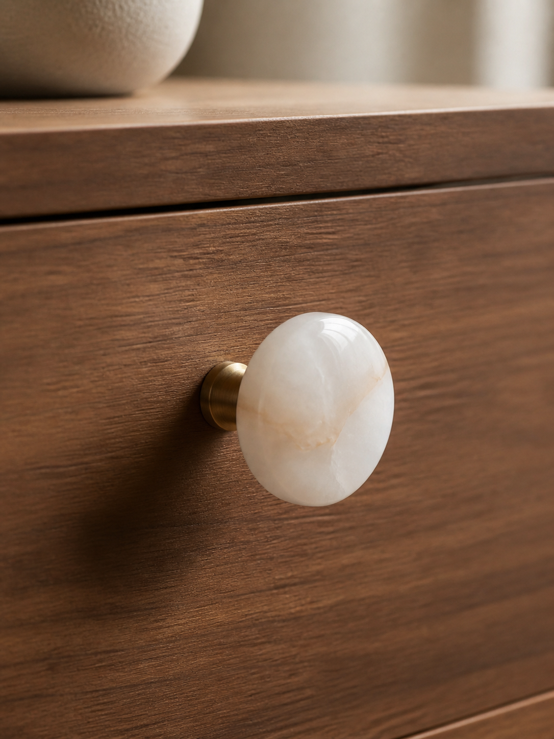 Forma Sculpted Stone Pull