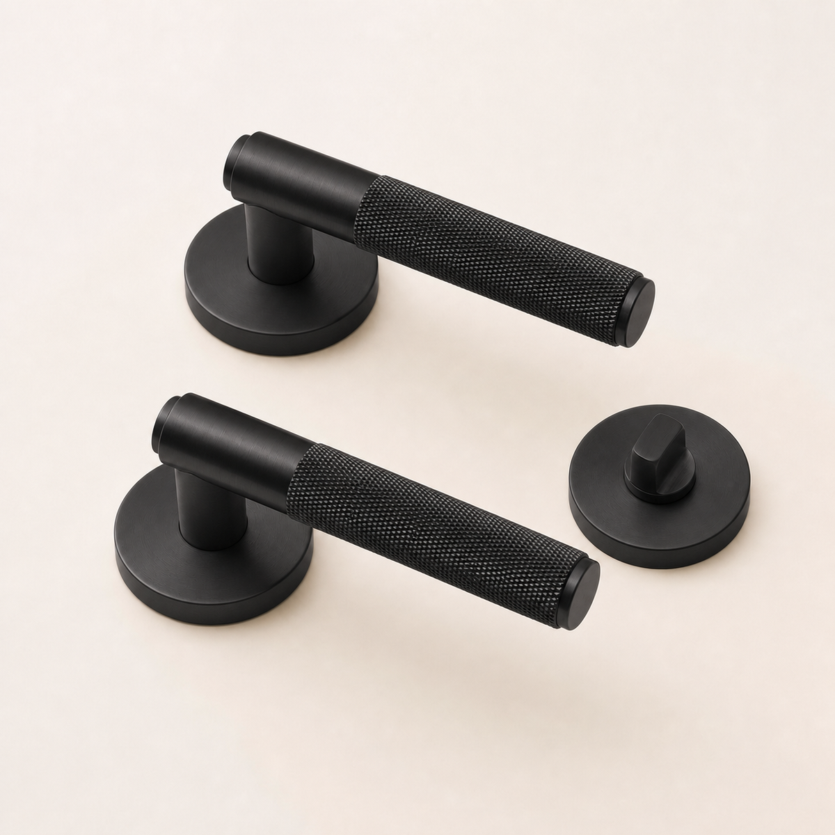 Sarto Knurled Brass Door Lever Set