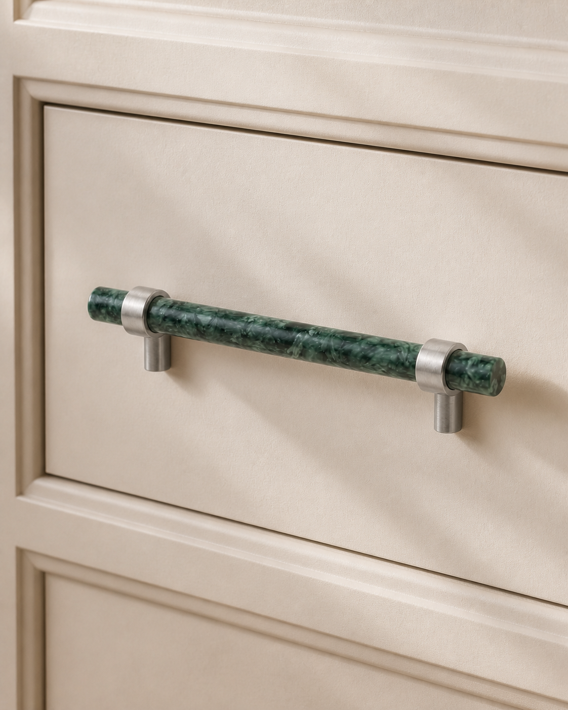 Verde and White Marble Bar Pull